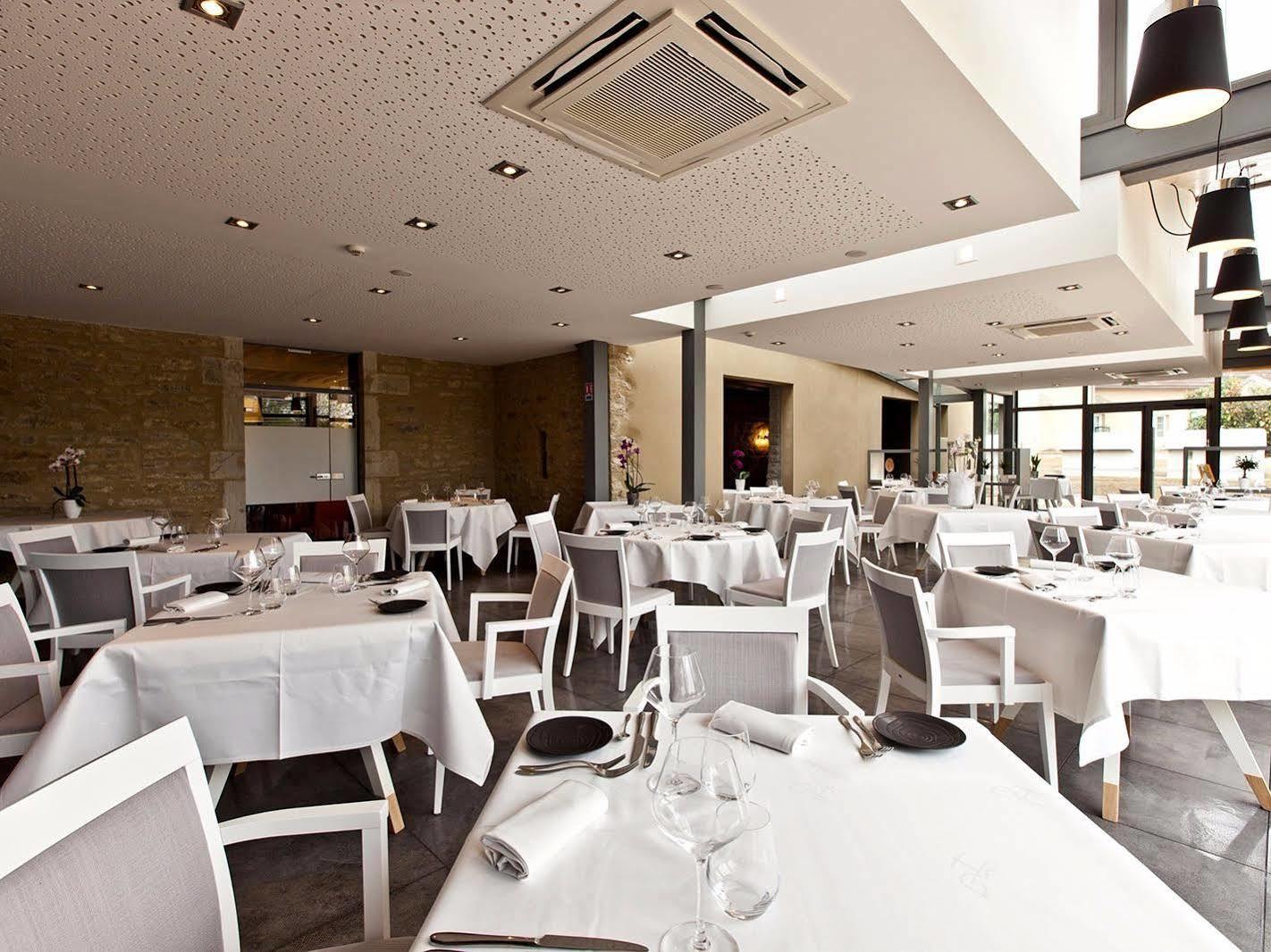 Hostellerie Saint Germain Екстериор снимка